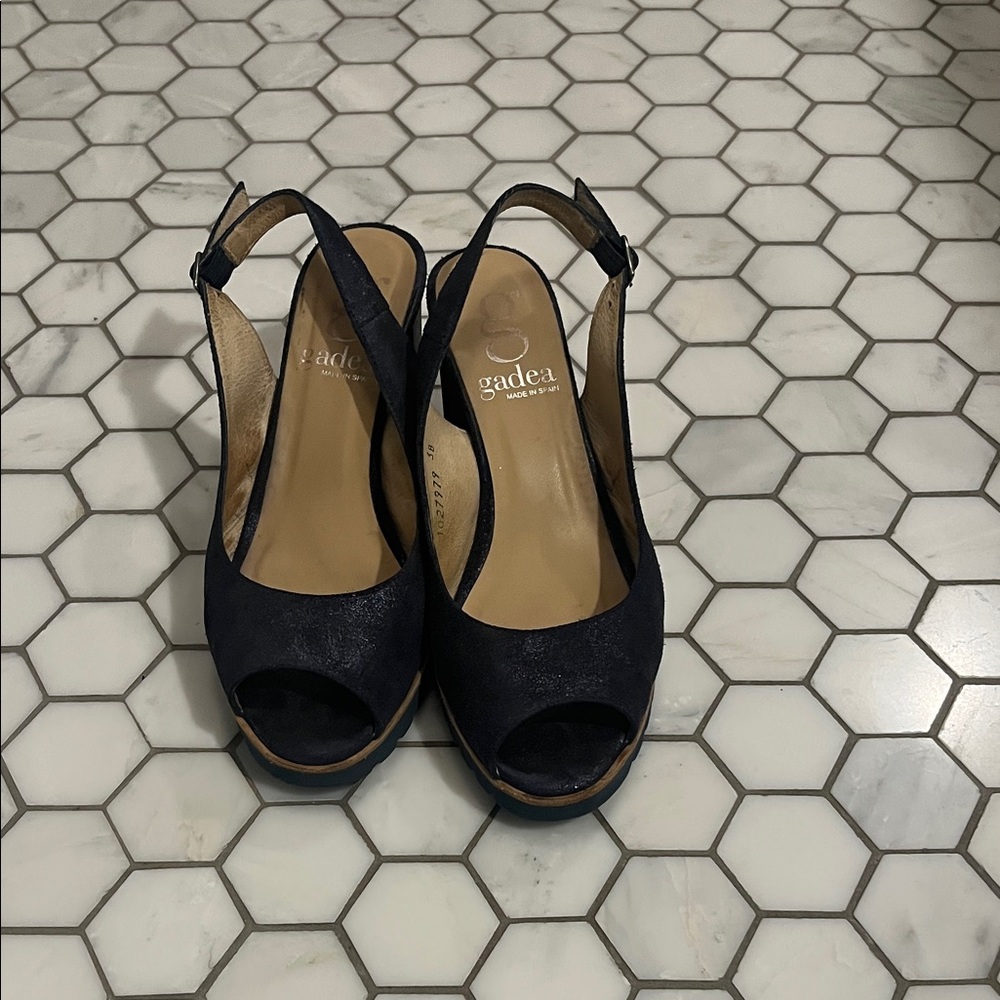 Women's Elegant Navy Slingback Heels